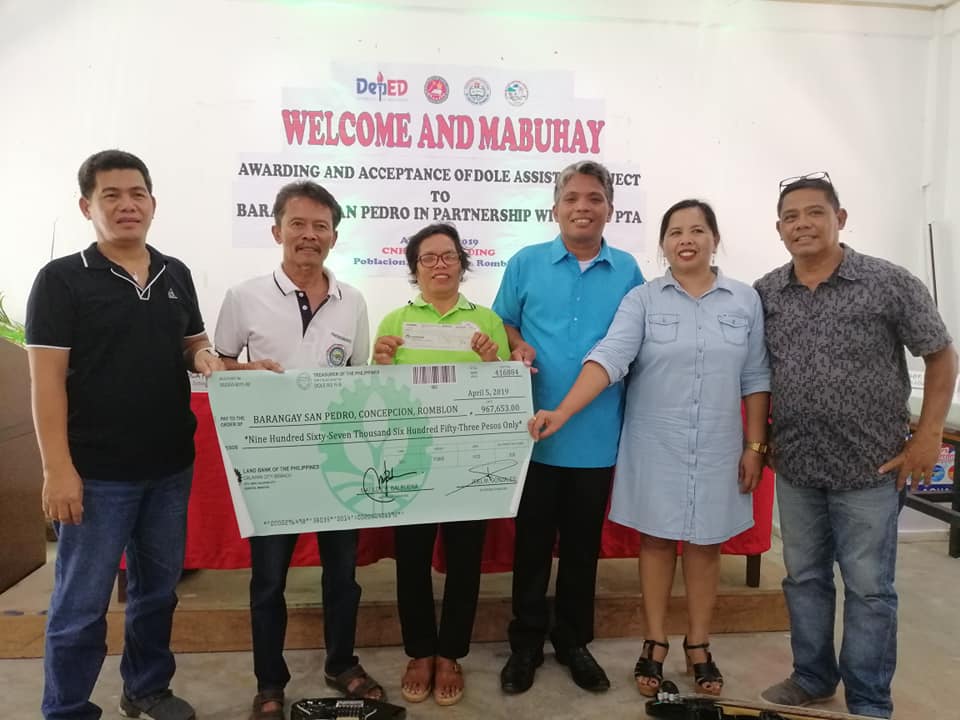 In Photos: Mr. Carlo B. Villaflores, DOLE Romblon FO Head; Hon. Faigmani, Brgy. Captain of San Pedro, CNHS PTA President, Mayor Fabreag of Concepcion, Romblon, Ma'am Monette Fuedo, CHNS Principal and Mr. Bob Fanoga, PESO Manager