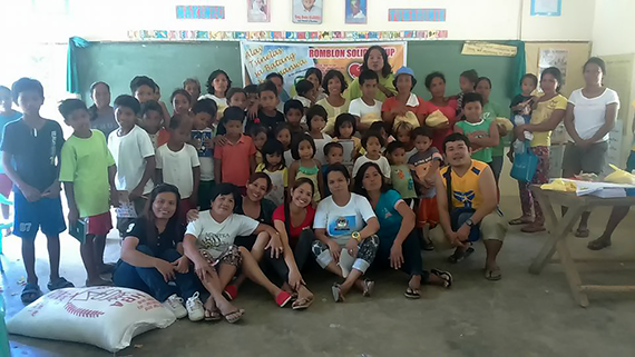 39 estudyante at mga magulang, tumanggap ng tulong mula sa Romblon Solid Group kaugnay sa unang taong anibersaryo nito